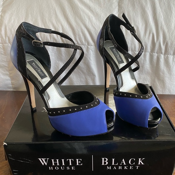 White House Black Market Shoes - WHBM Adri Peep Toe Heels sz 7